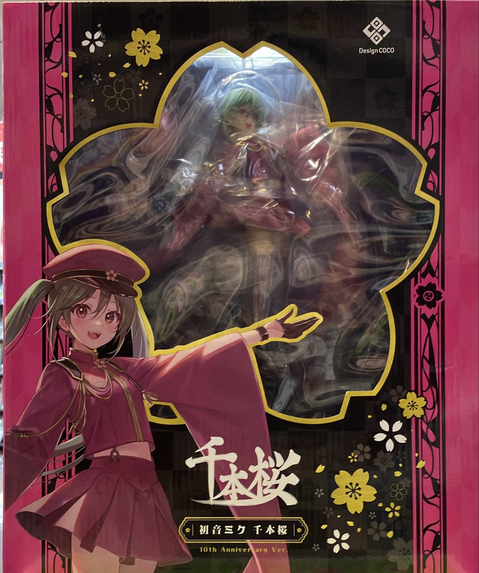 <strong>初音ミク 千本桜 10th Anniversary Ver. 1/7 塗装済み完成品</strong>