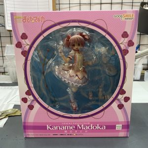 「魔法少女まどか☆マギカ」鹿目まどか 1/8 スケールフィギュア