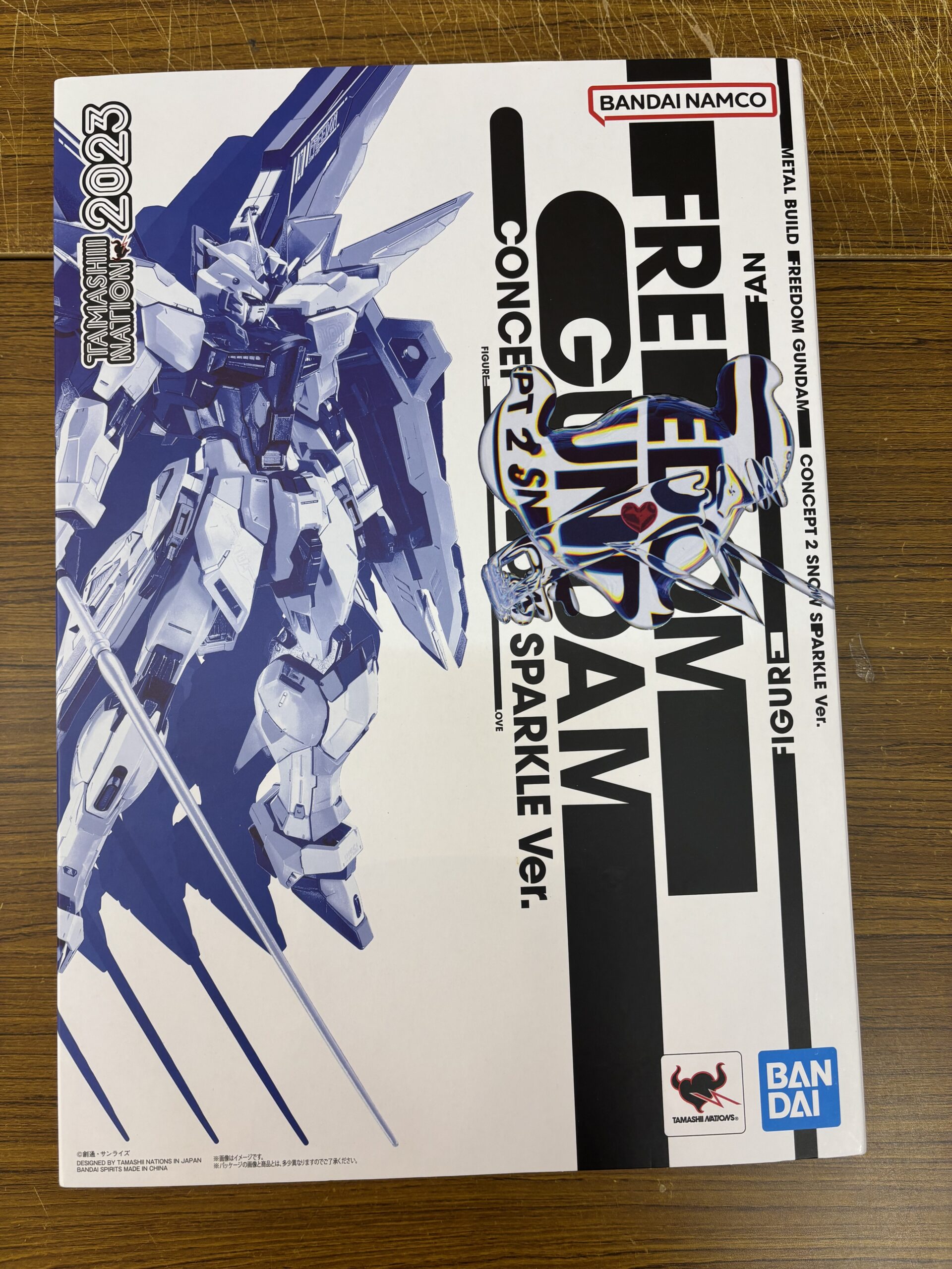 メタルビルド　フリーダムガンダム　CONPACT2　スノースパークルVer.