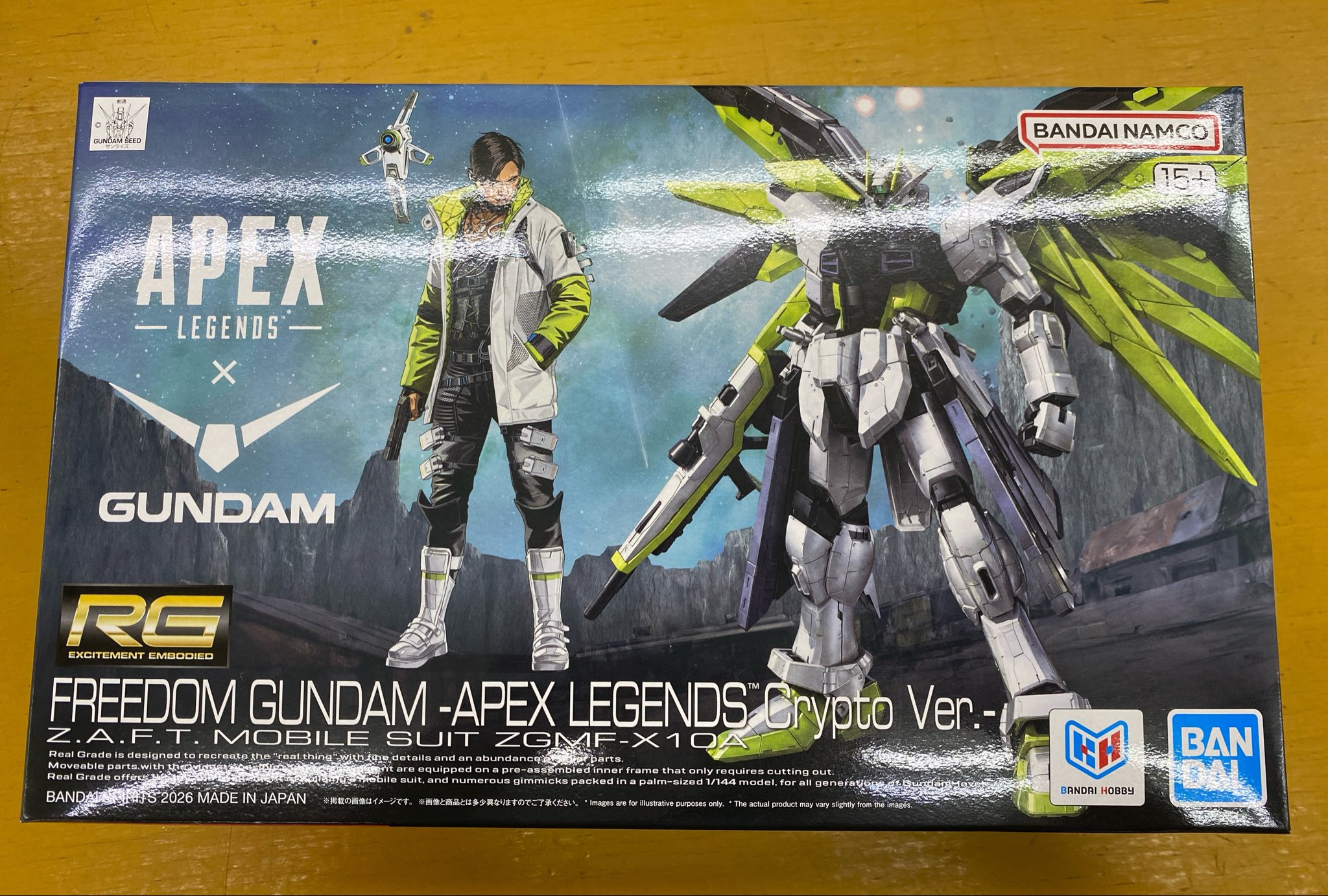 RG 1/144フリーダムガンダム APEX LEGENDS クリプト Ver.