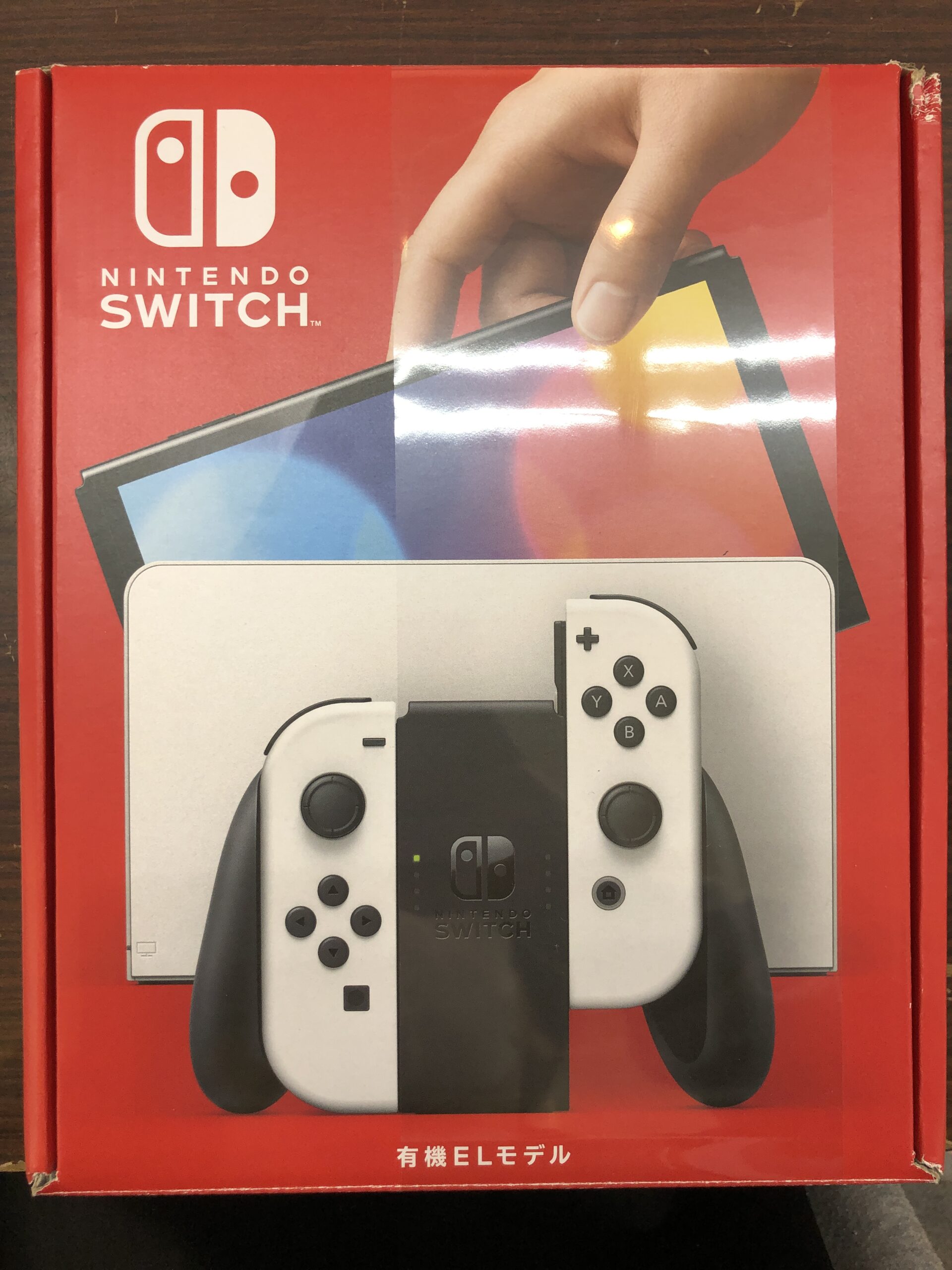 <strong>Nintendo Switch本体(有機ELモデル)</strong>